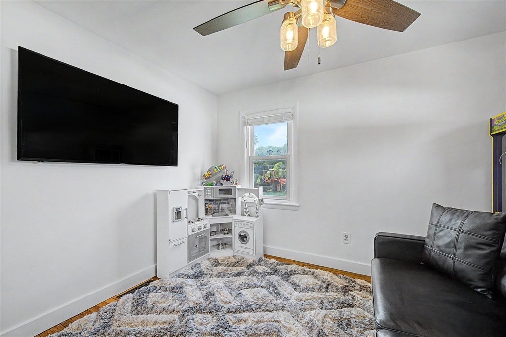 26 Westside Ave, North Attleboro, MA, 26 Westside Ave, North Attleboro, MA Photo #31