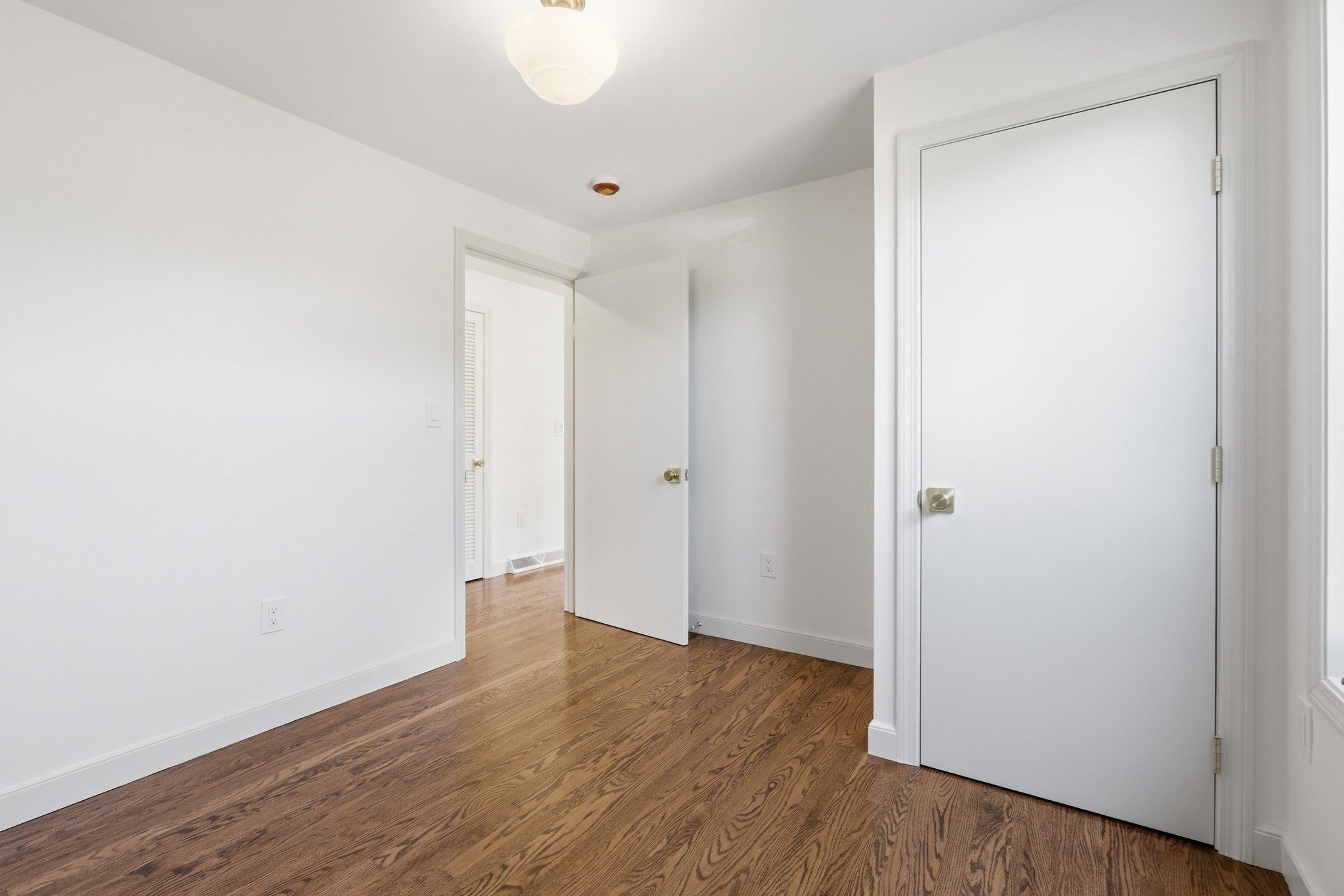 14 Eugene Road, Burlington, MA Photo #19