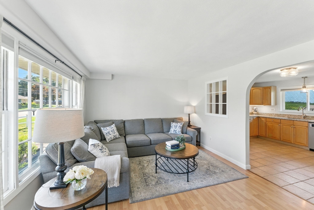 180 Patricia Dr