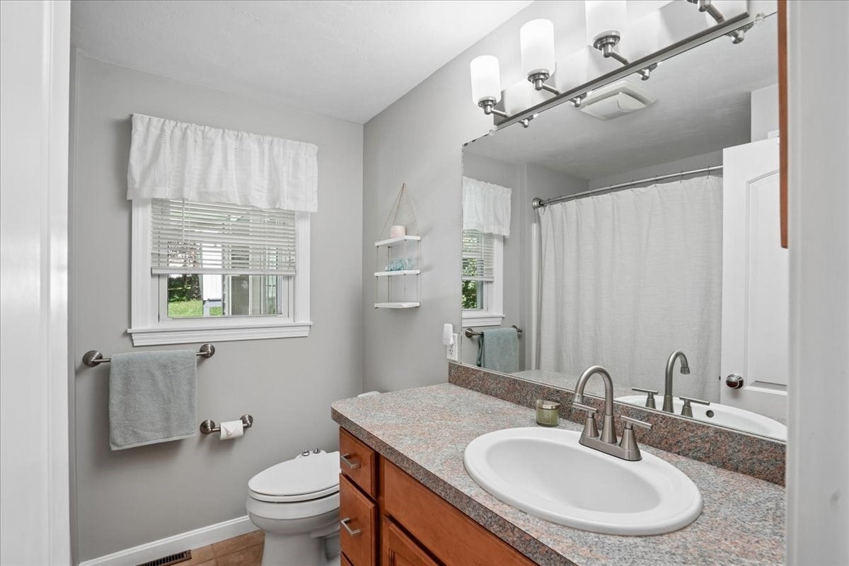 15 Brookman Street, Worcester, MA, 15 Brookman Street, Worcester, MA Photo #26