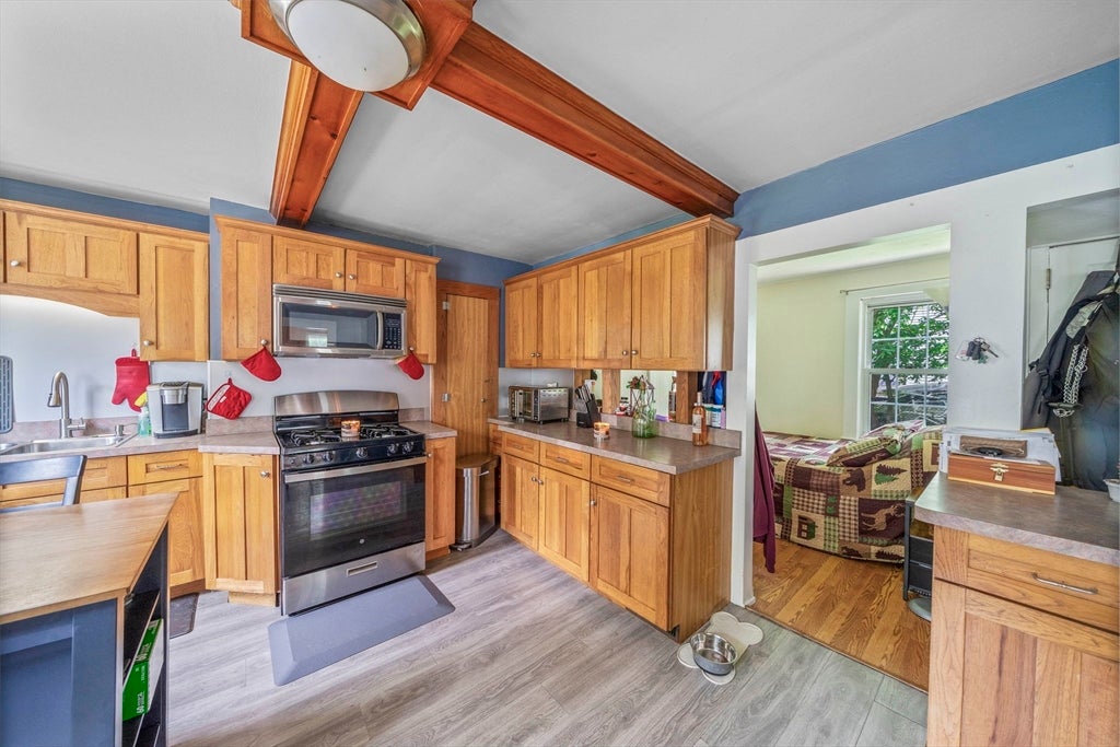 18 Bolton Pl