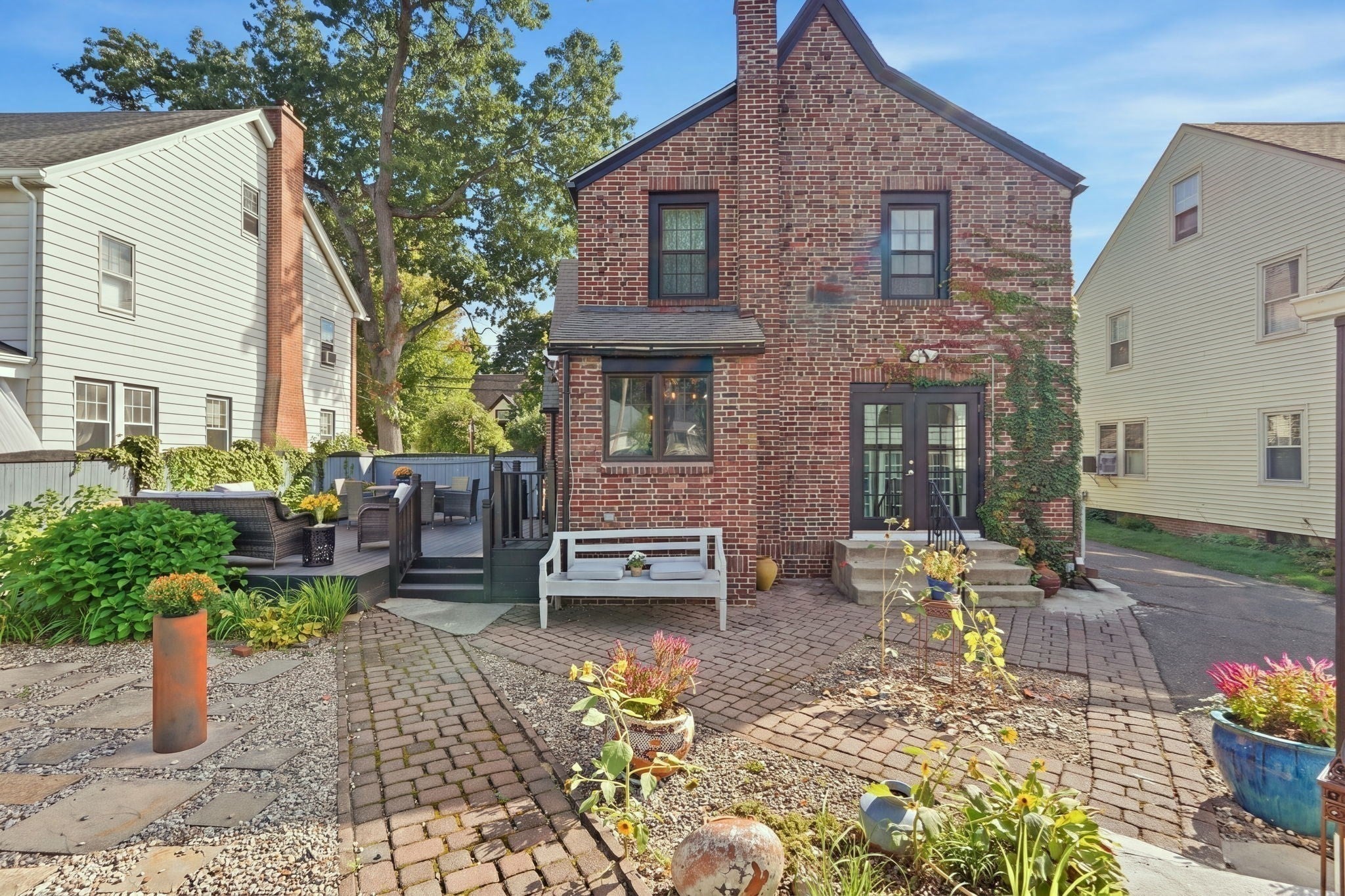104 Wayne St, Springfield, MA Photo #37