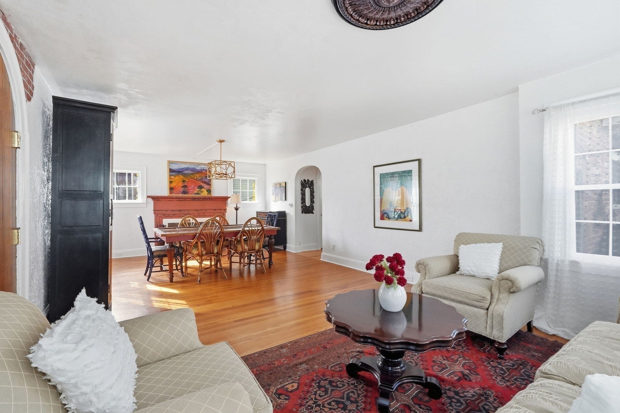 104 Wayne St, Springfield, MA Photo #5
