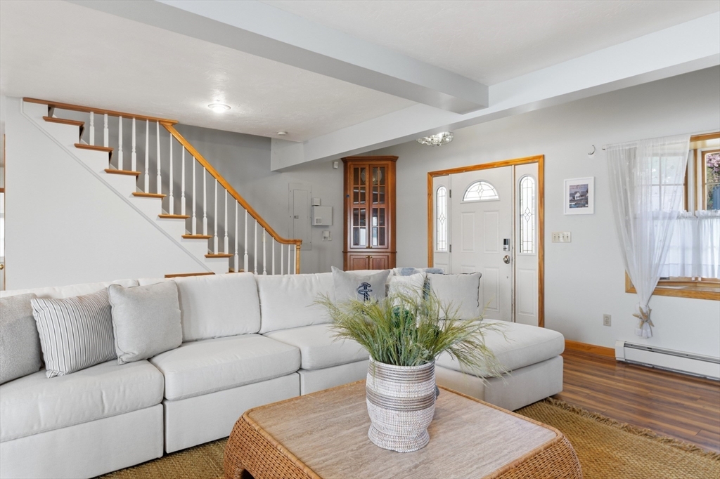 24 Holmes Ave, Kingston, MA Photo #18