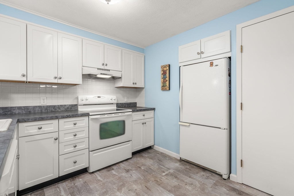 45 Granby Heights #45, Granby, MA, 45 Granby Heights #45, Granby, MA Photo #7