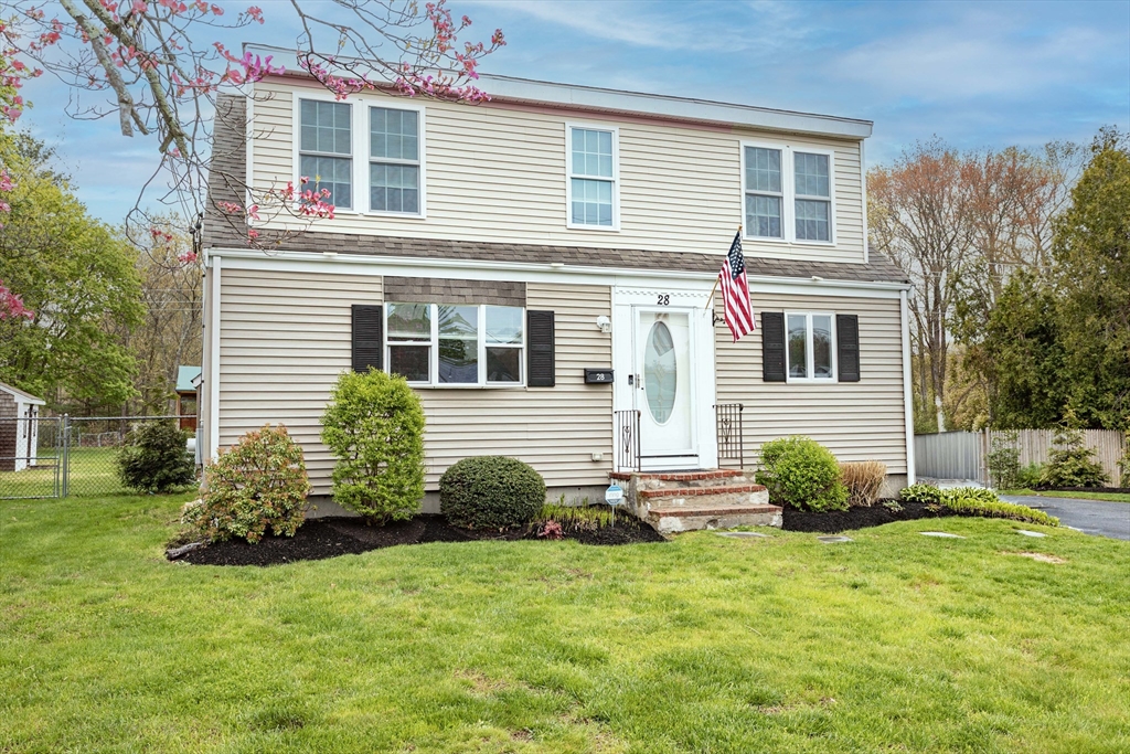 28 Nevens Circle, Rockland, MA Photo #1