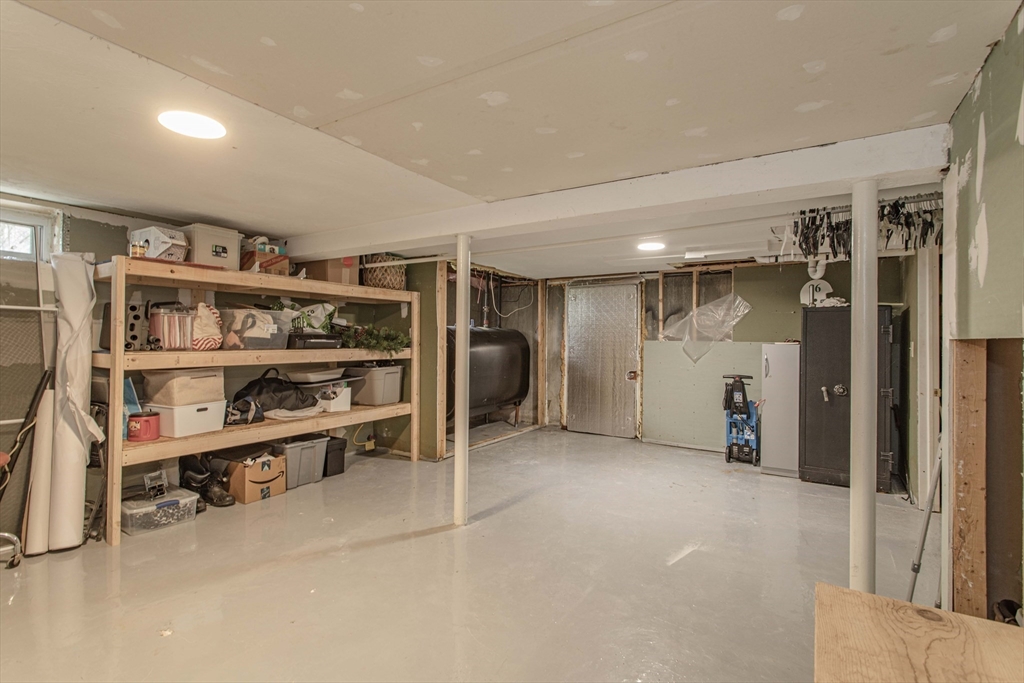 28 Nevens Circle, Rockland, MA Photo #31