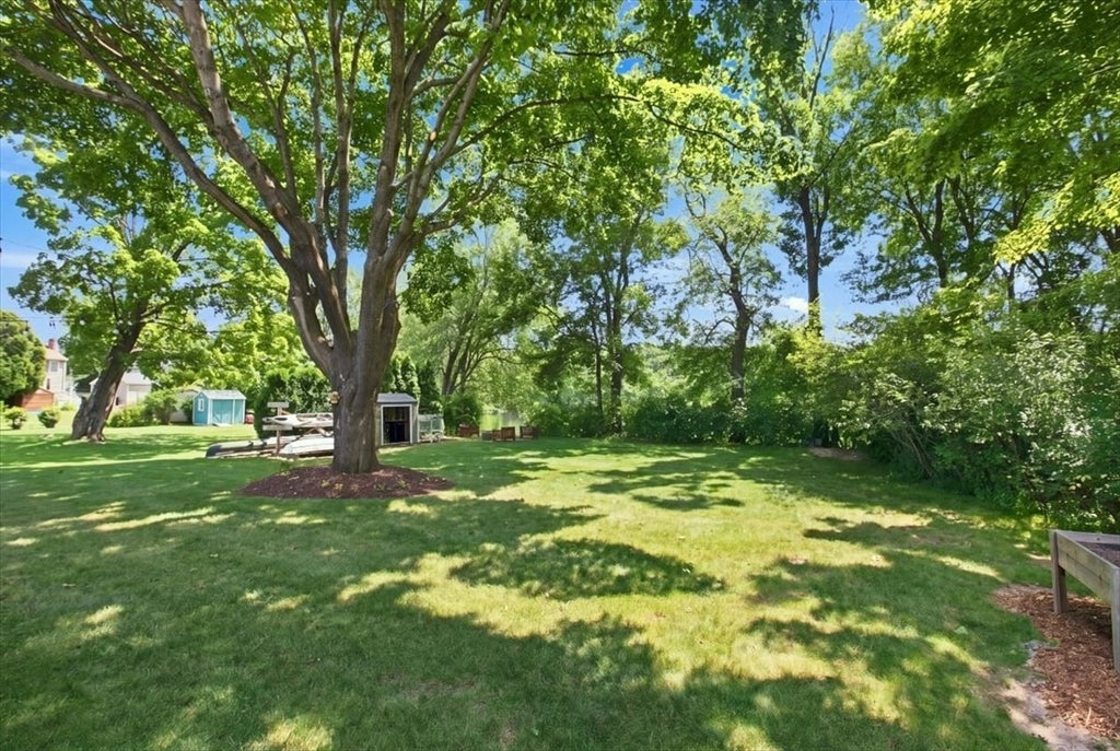 113 Pincushion Rd, Framingham, MA Photo #33