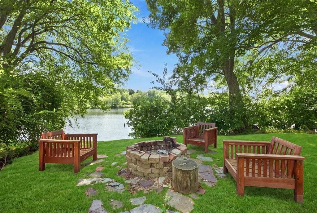 113 Pincushion Rd, Framingham, MA Photo #36