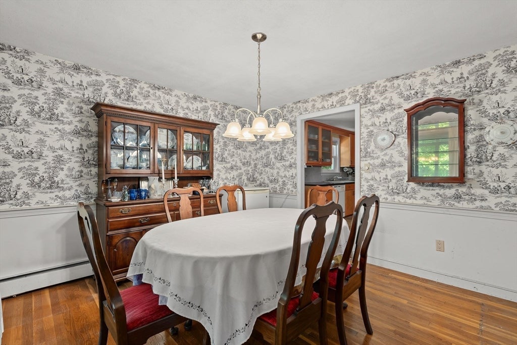 8 Dana Rd, Bedford, MA Photo #13