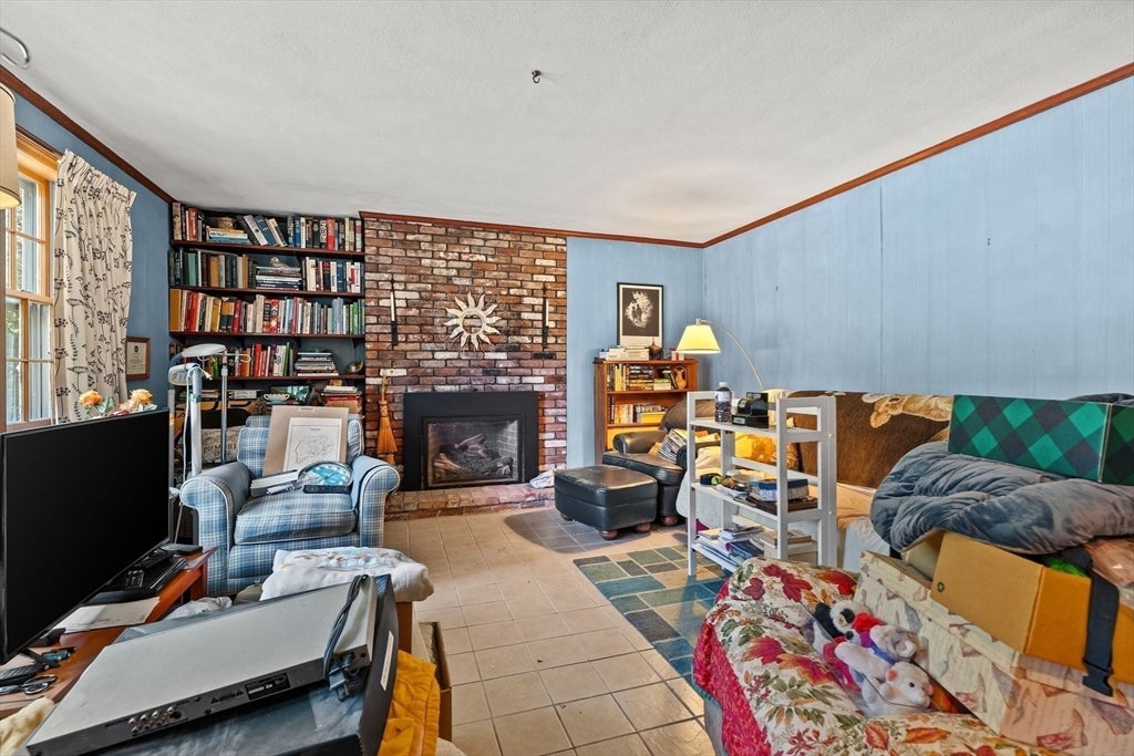 8 Dana Rd, Bedford, MA Photo #27