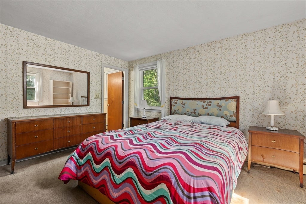 8 Dana Rd, Bedford, MA Photo #18