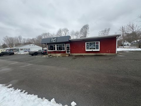 228 Union St Holbrook MA 02343