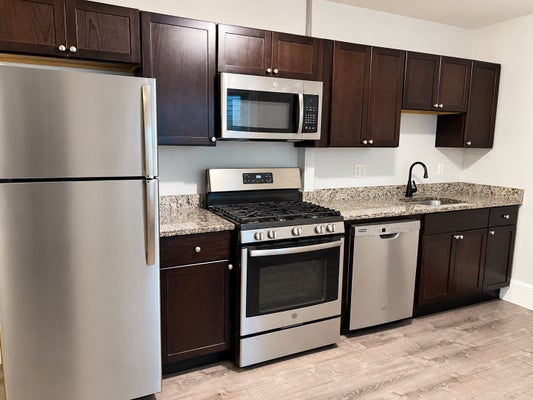 207 BROADWAY APT 1, EVERETT, MA 02149 - Image 6aaf3e1b73bb669dbf46a74328e7ff39/717060630
