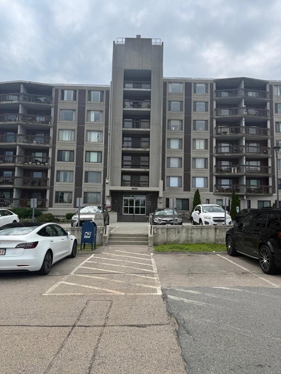 1500 Worcester Rd 426, Framingham MA 01702