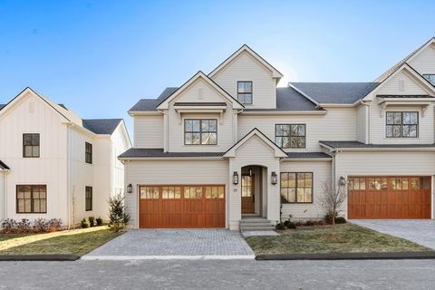 18 Common Court 18 Lexington MA 02421