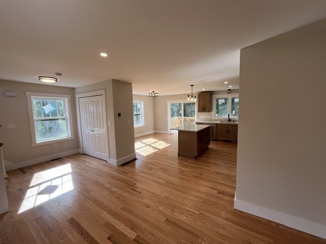 191A Oxford Ave 1