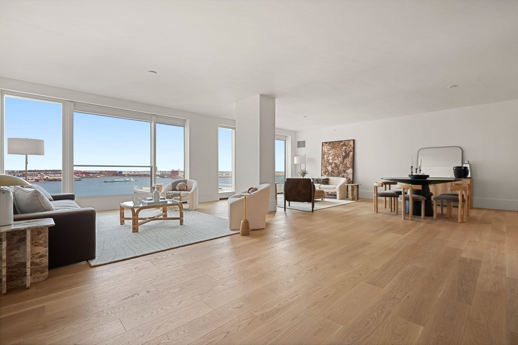 150 Seaport Boulevard 15CD