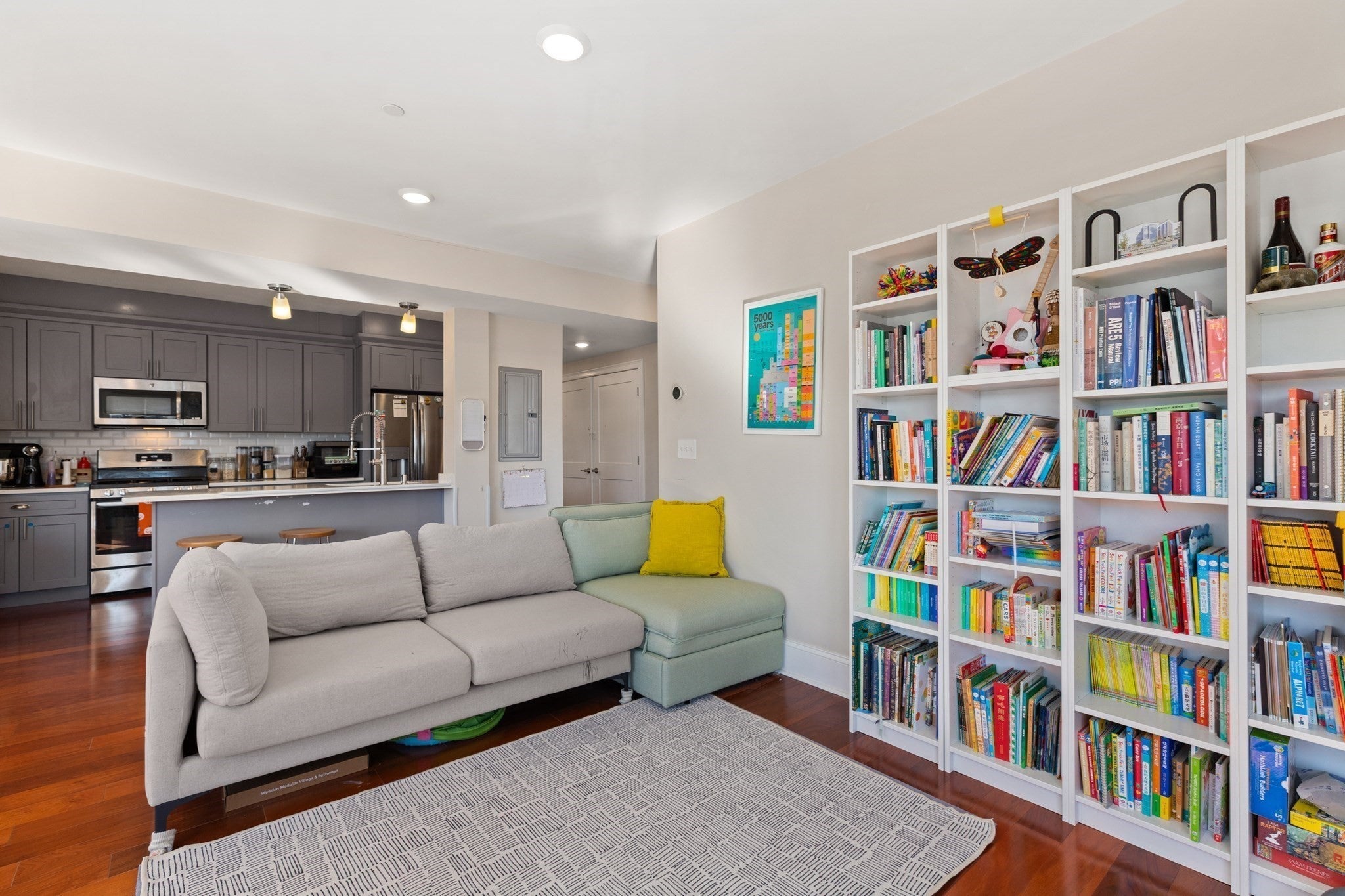 Photo of 32 Gilson Rd, Quincy, MA