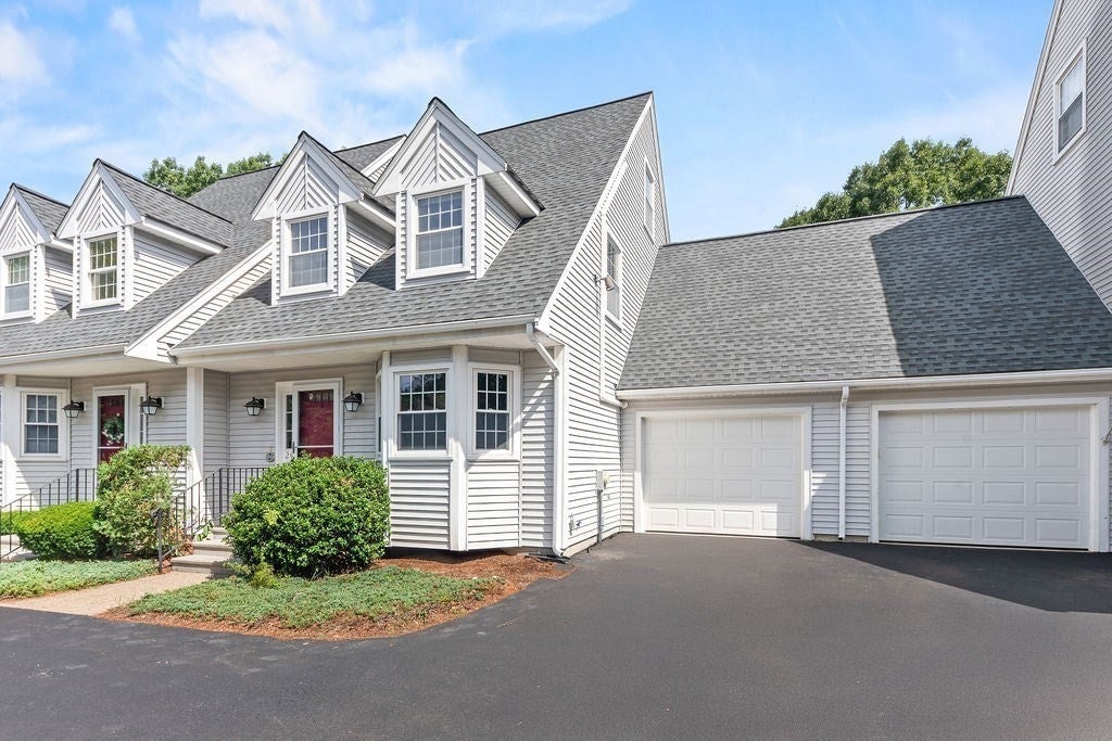 24 Cinnamon Cir 24