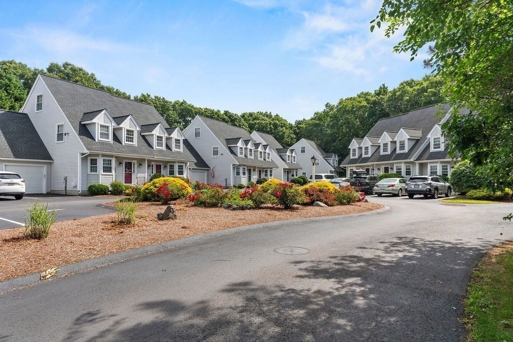 24 Cinnamon Cir 24