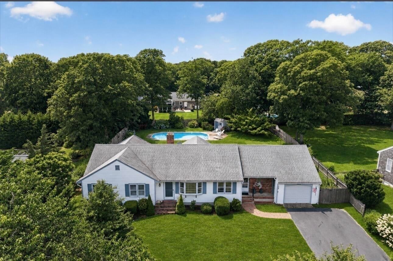 21 Clearview Drive, Dennis, MA, 21 Clearview Drive, Dennis, MA Photo #3