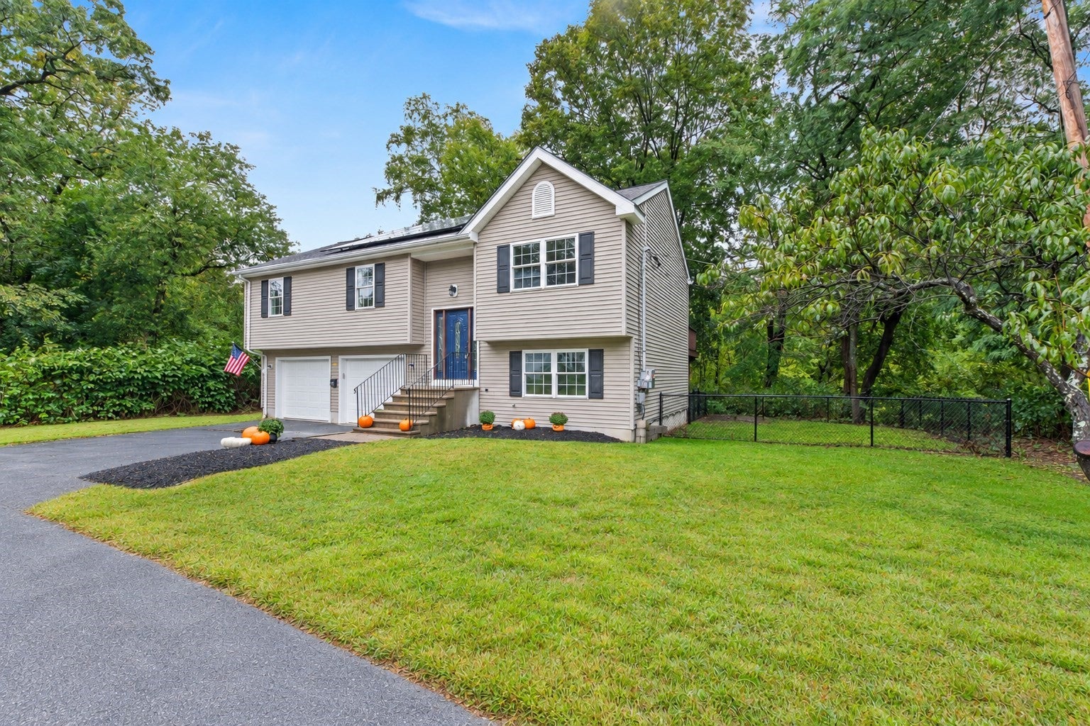 15 Tory Fort Ln, Worcester, MA, 15 Tory Fort Ln, Worcester, MA Photo #2
