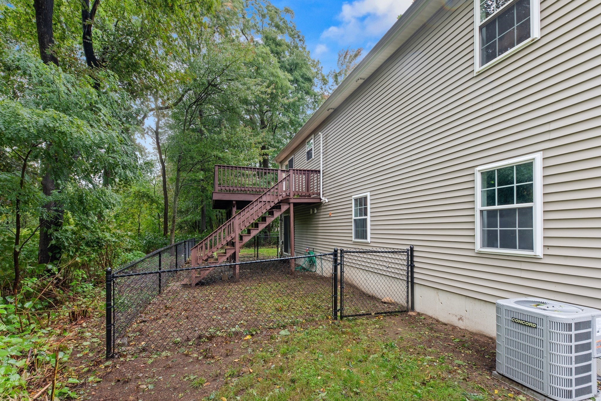 15 Tory Fort Ln, Worcester, MA, 15 Tory Fort Ln, Worcester, MA Photo #4
