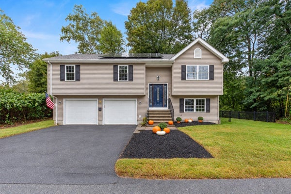 15 TORY FORT LN, WORCESTER, MA 01602 - Image 6abf372bea4a2a01e84db90a825228b5/2177667331