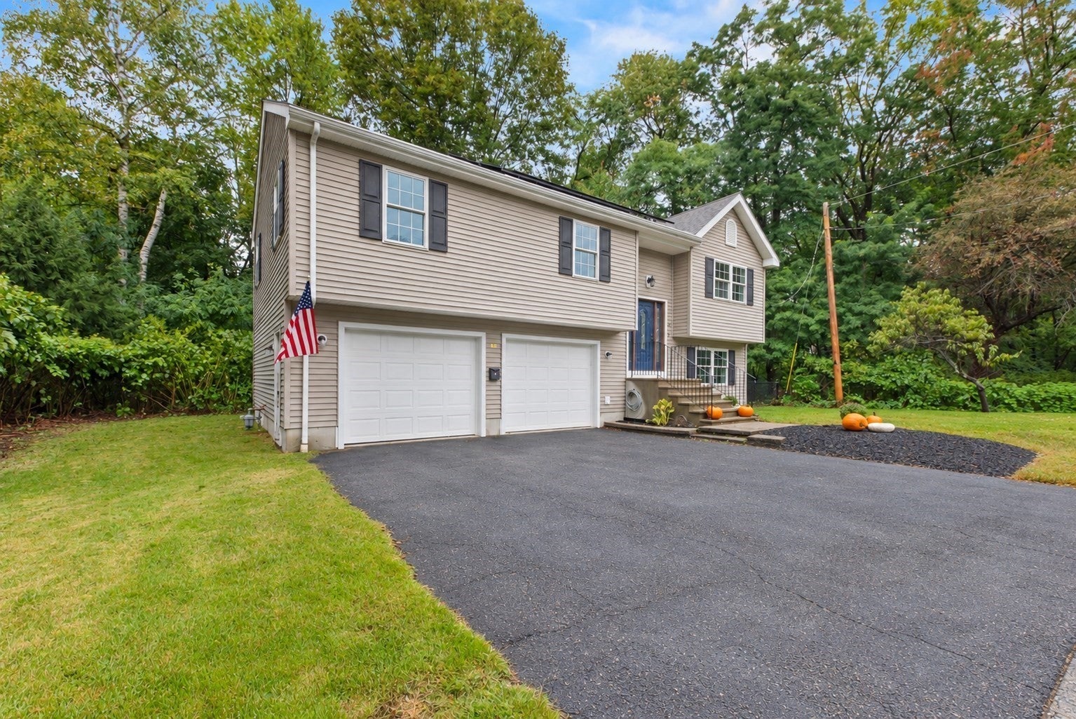 15 Tory Fort Ln, Worcester, MA, 15 Tory Fort Ln, Worcester, MA Photo #3
