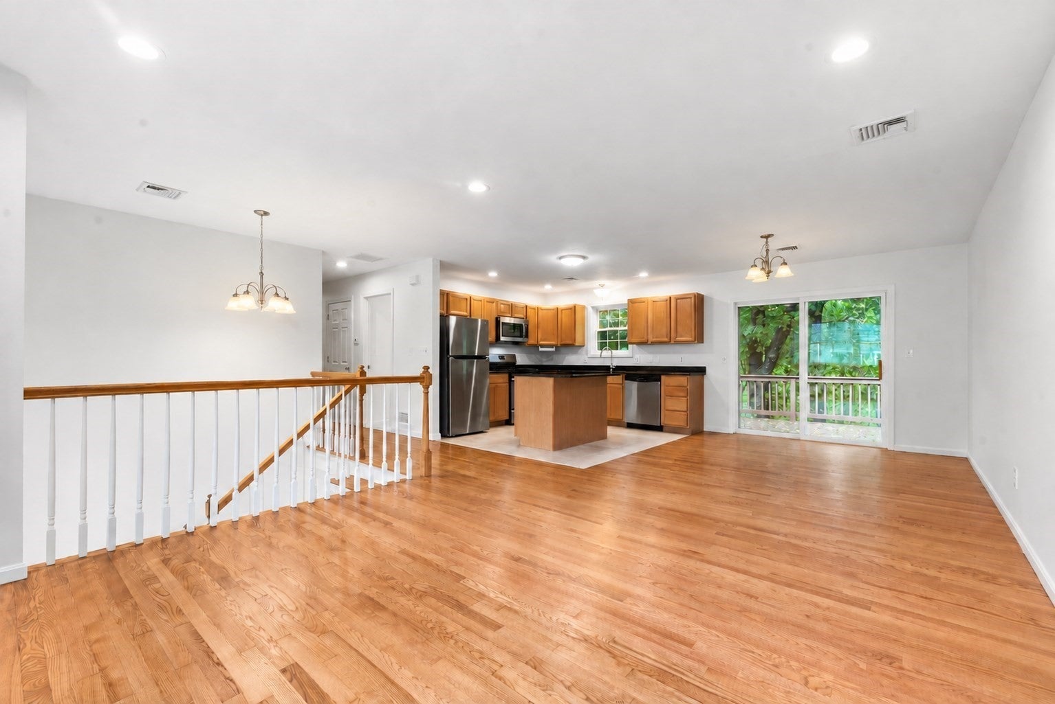15 Tory Fort Ln, Worcester, MA, 15 Tory Fort Ln, Worcester, MA Photo #7