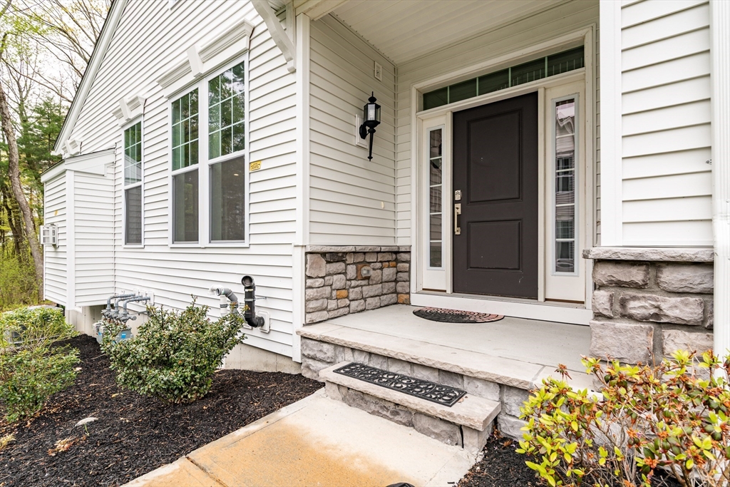 15 Cardinal Rd 15