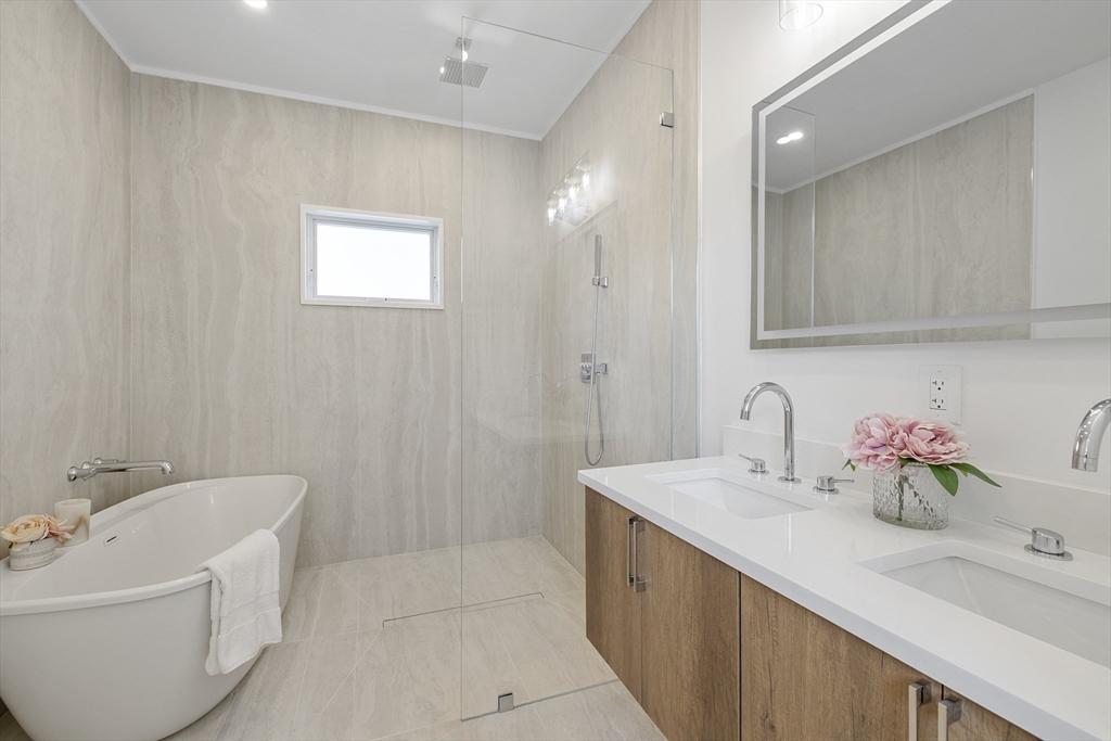 39 Seven Pines Ave 39