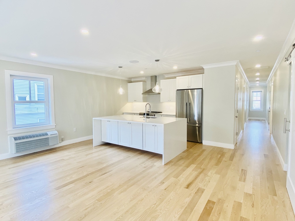 15 Yuill Circle 4