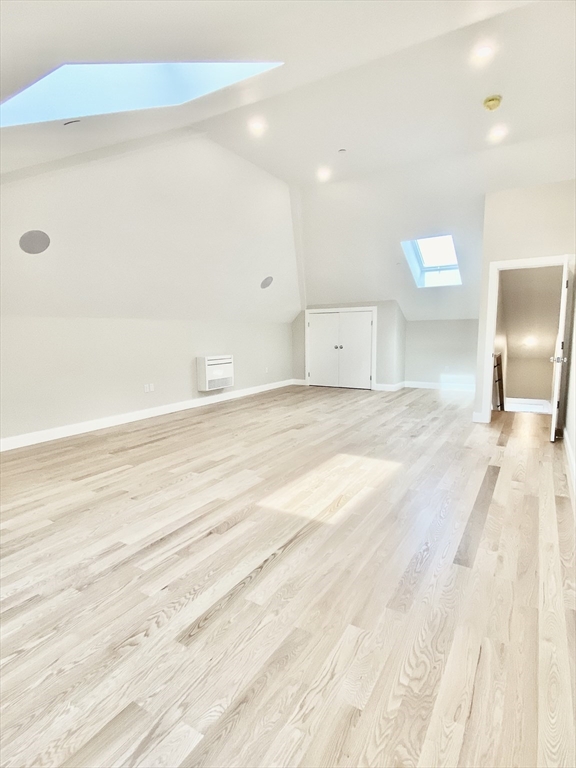 15 Yuill Circle 4