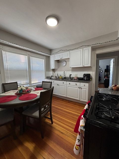 25 Peirce Ave 1 Everett MA 02149