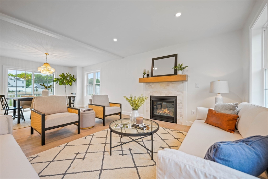 13 Nantucket Dr