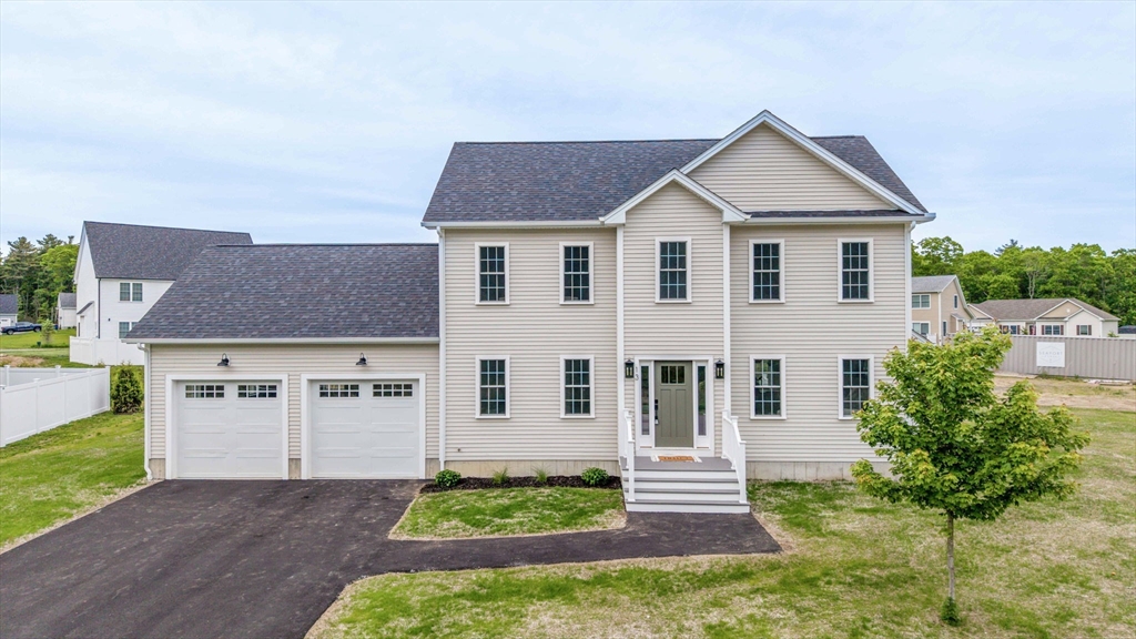 13 Nantucket Dr