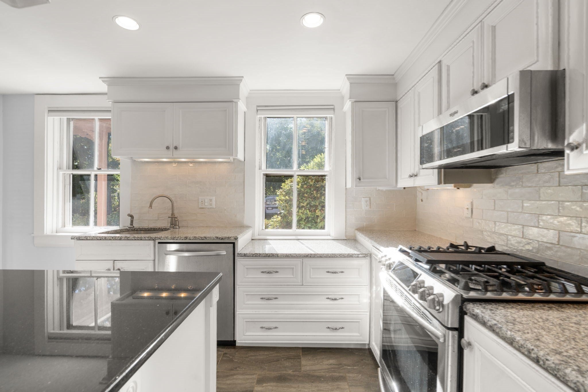 324 Union St 1