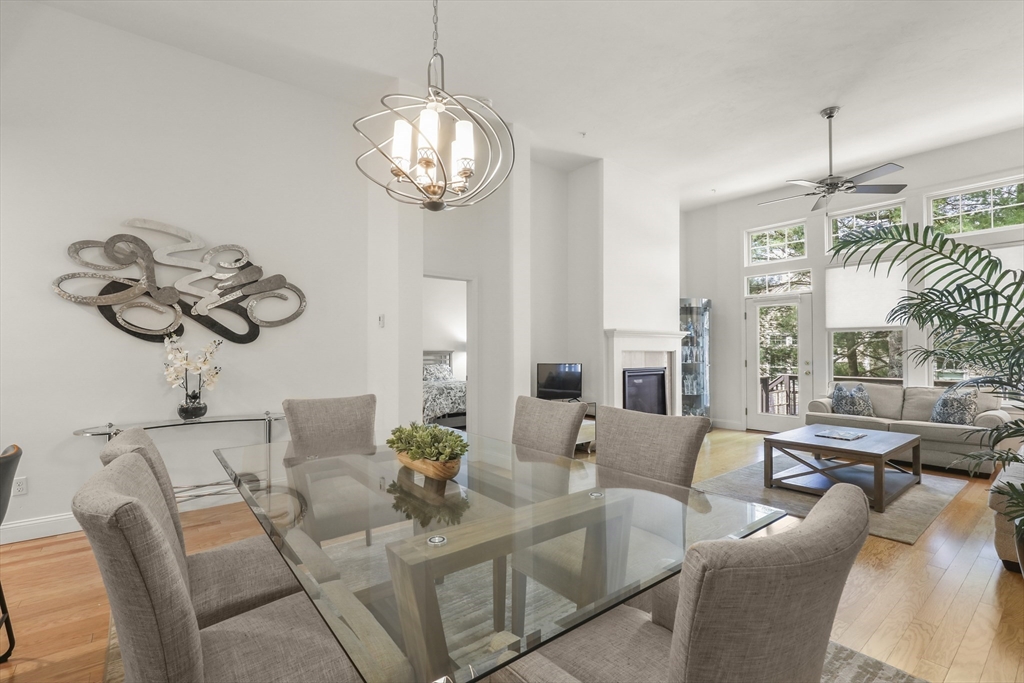 21 Grey Hawk Dr 21
