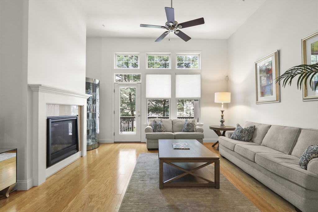 21 Grey Hawk Dr 21