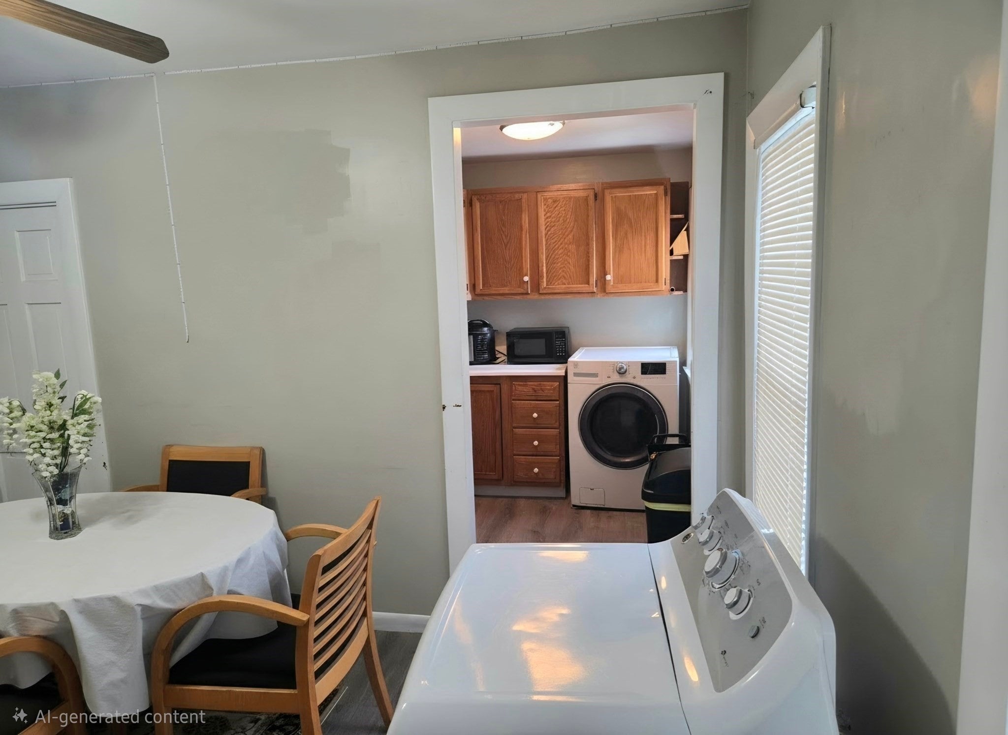 12 Puritan Ave, Worcester, MA, 12 Puritan Ave, Worcester, MA Photo #4