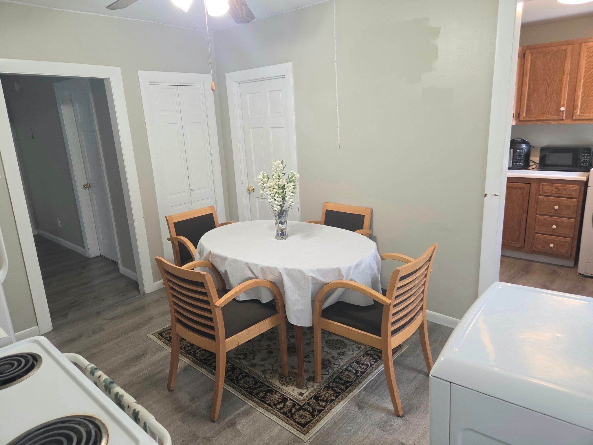 12 Puritan Ave, Worcester, MA, 12 Puritan Ave, Worcester, MA Photo #3