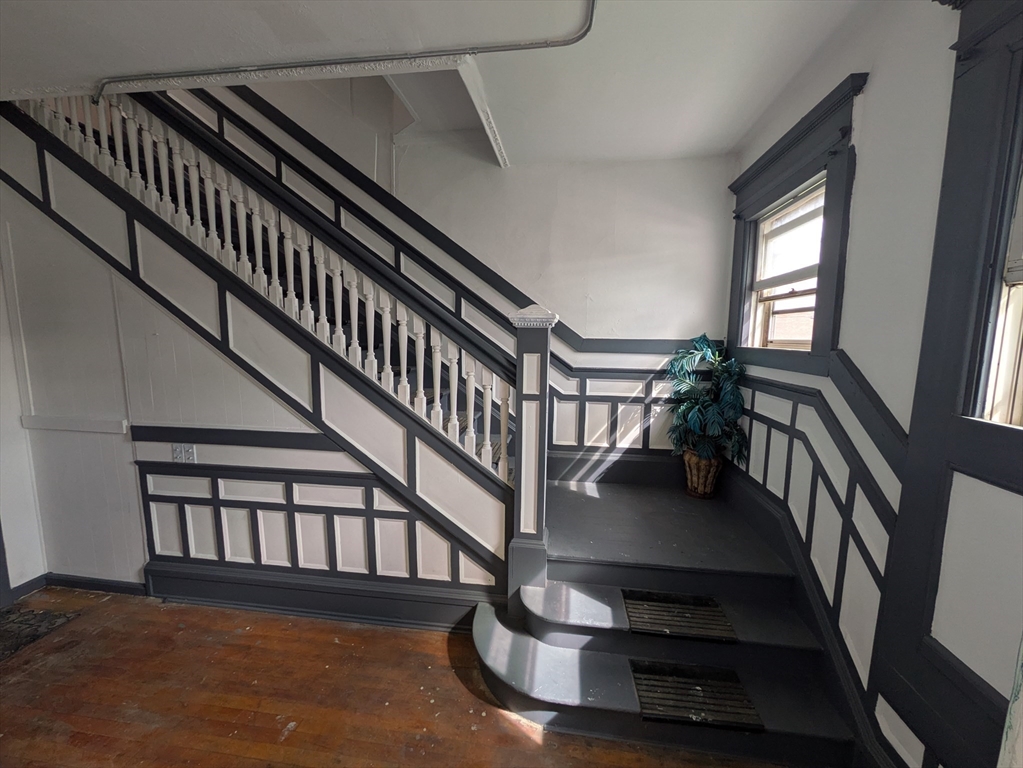 232 Elm Street