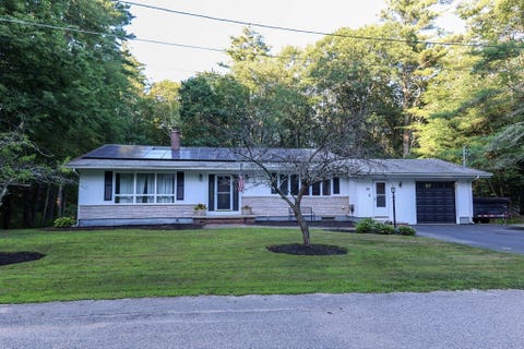 Photo of 16 Debra Lane, Barre, MA 01005 (MLS # 73550639)