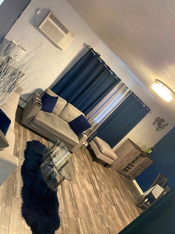 70 Mudge St #1, Lynn, MA Photo #3