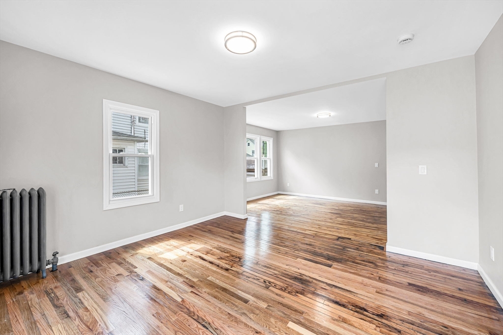 12-14 Carver St