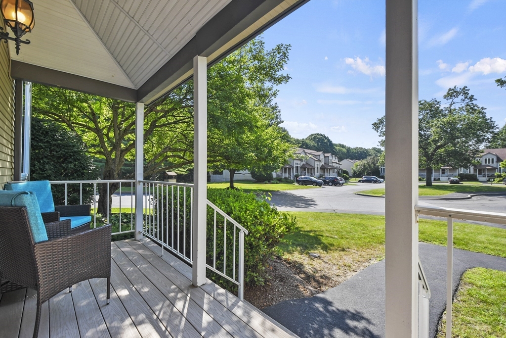 1 Willow Pond Dr 1