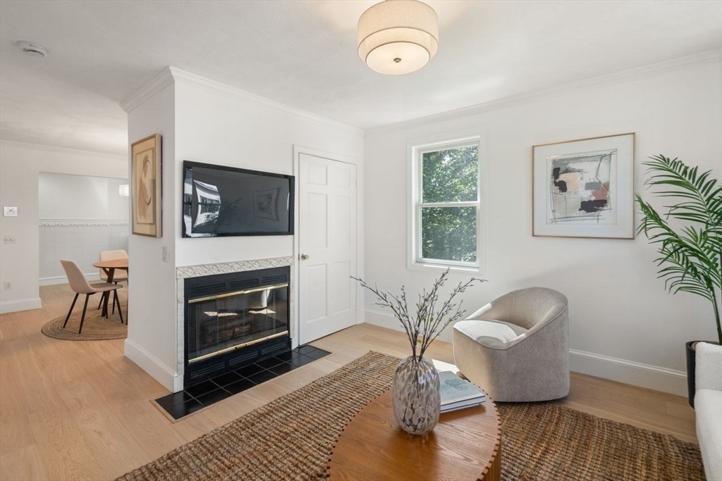 798 Dorchester Ave 4