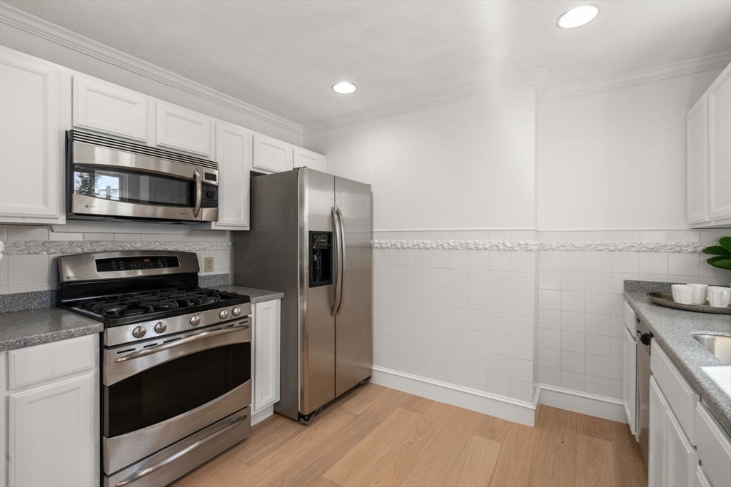 798 Dorchester Ave 4